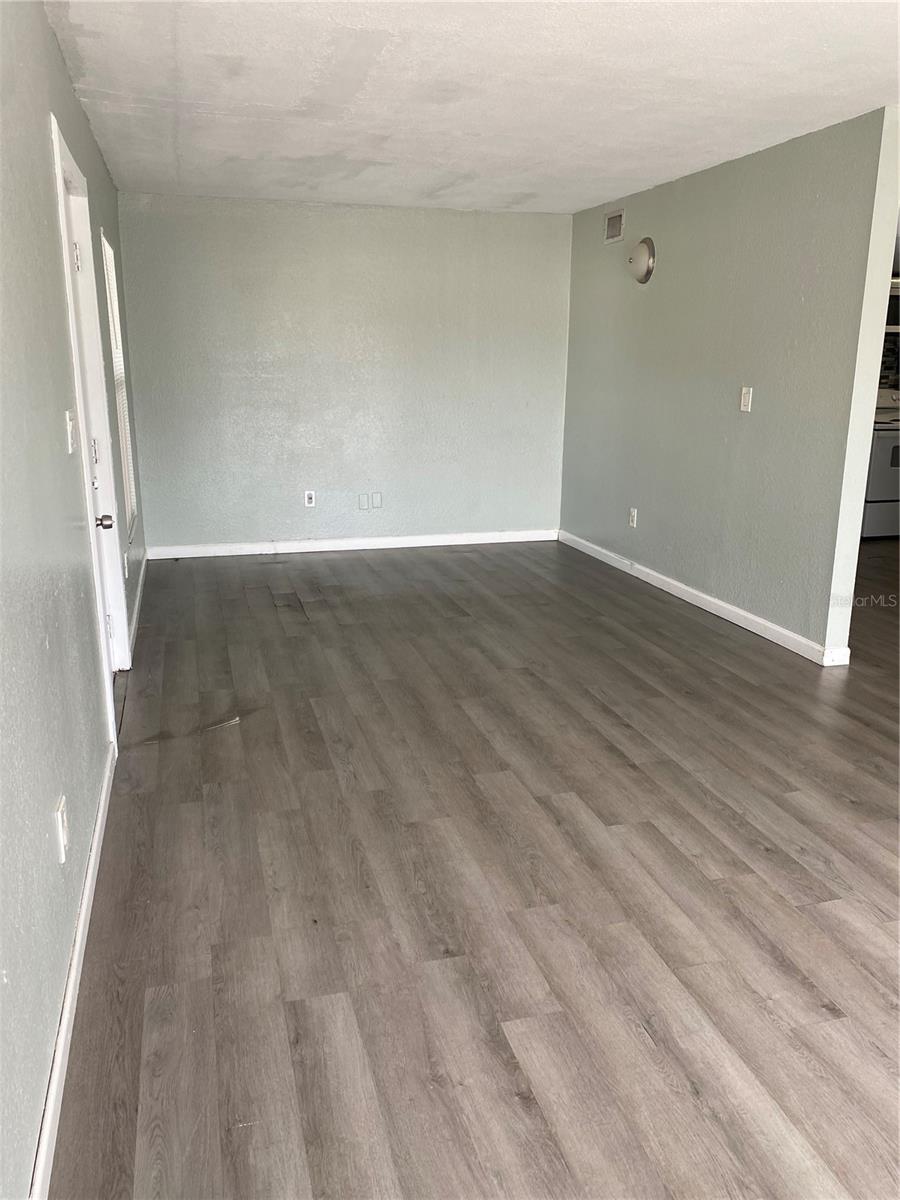915 Oak Ridge Road, FL