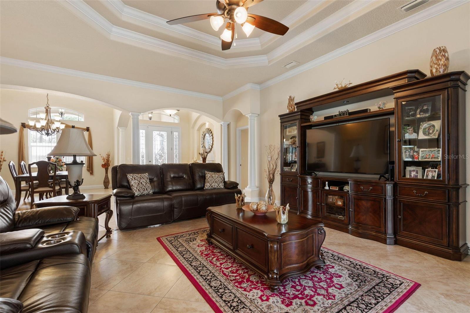 60 Fenimore Lane, FL