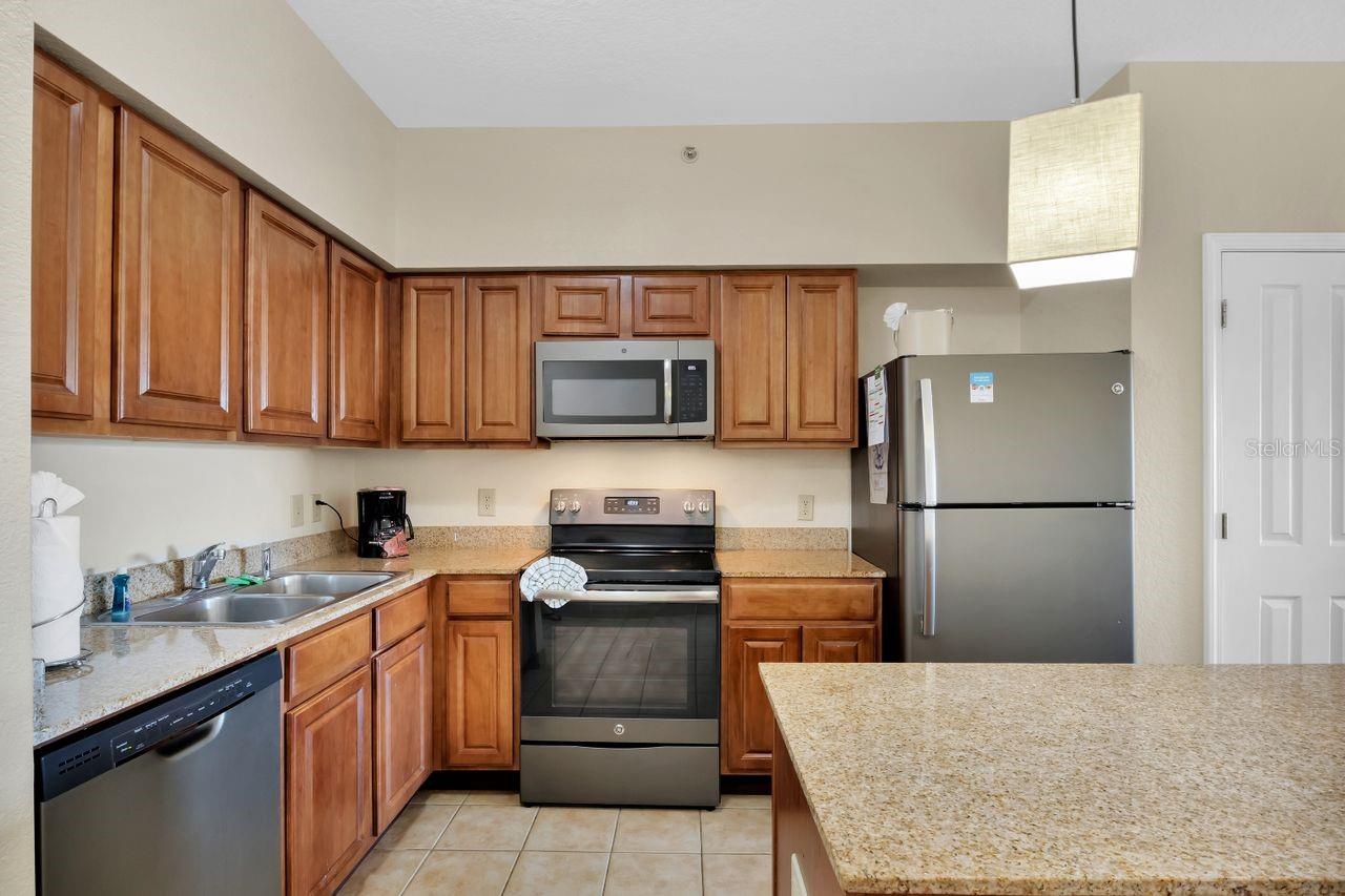12538 Floridays Resort Drive, FL