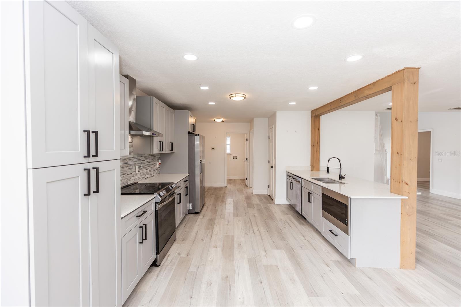 4103 Quail Nest Court, FL