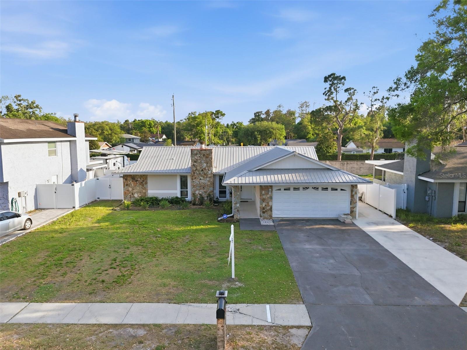 5520 Fulmar Drive, FL