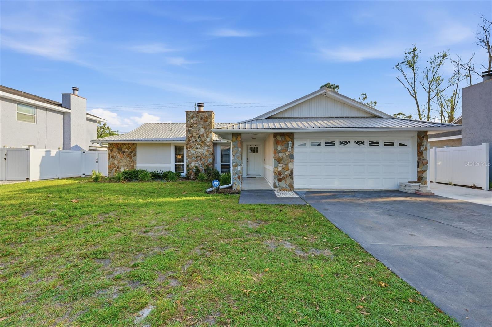 5520 Fulmar Drive, FL