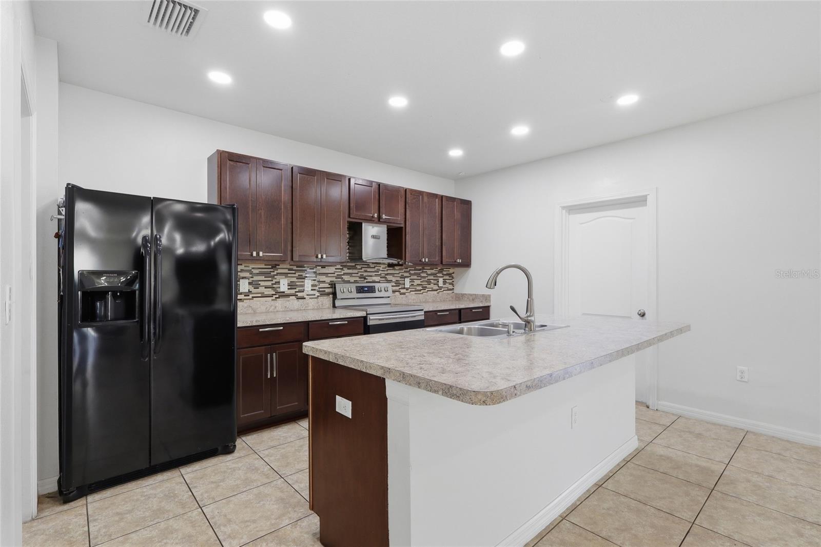 3204 Azalea Blossom Drive, FL
