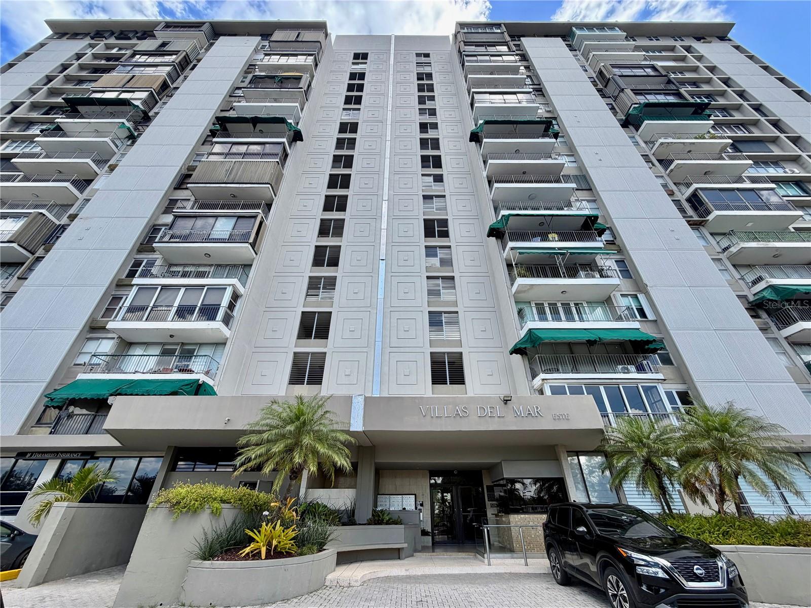 Villas Del Mar Este Ph Av. Isla Verde, PR