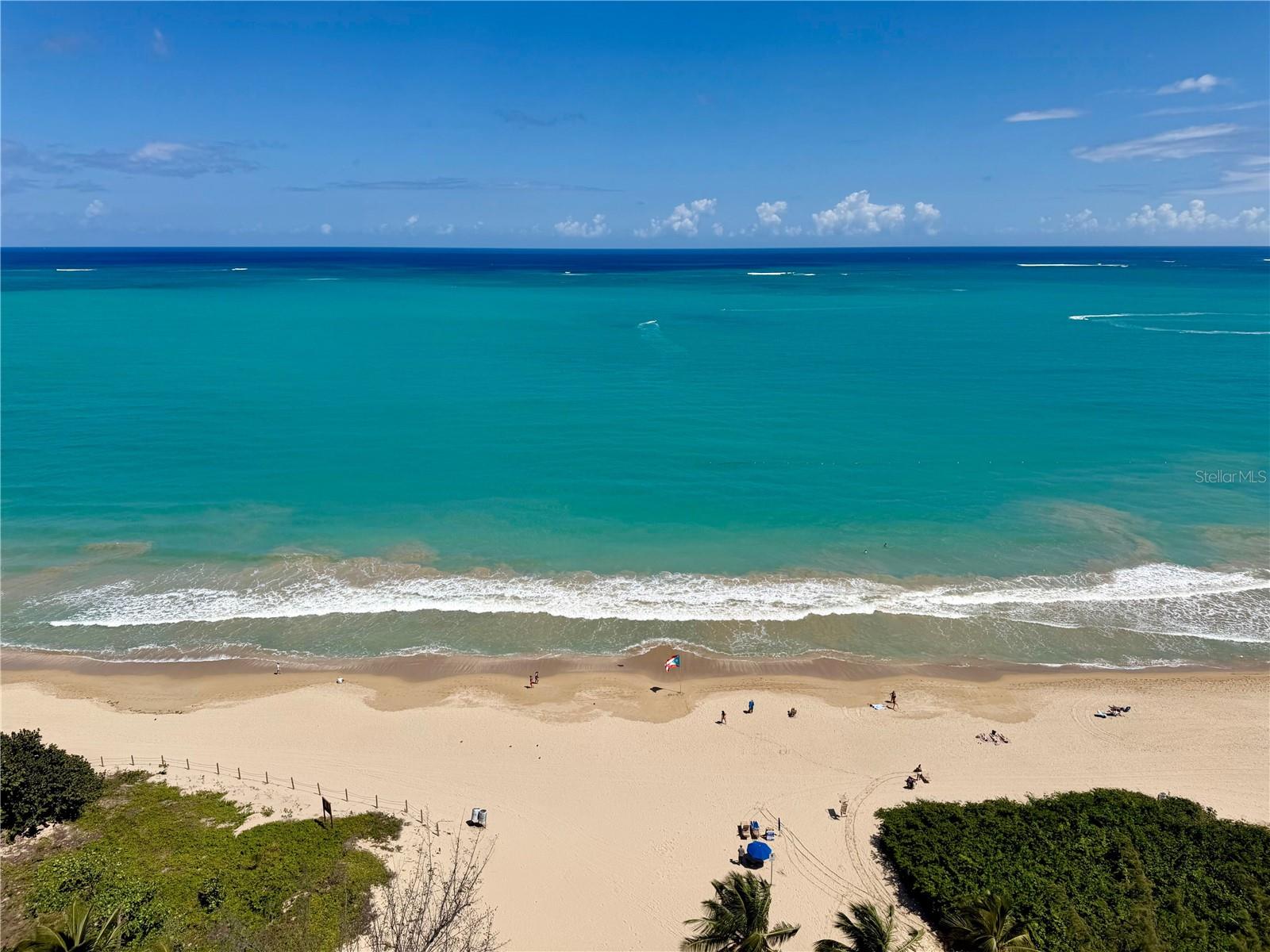 Villas Del Mar Este Ph Av. Isla Verde, PR
