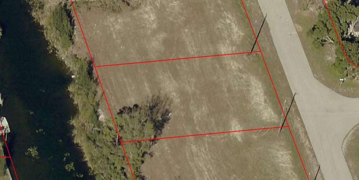 3322 9th Place, FL