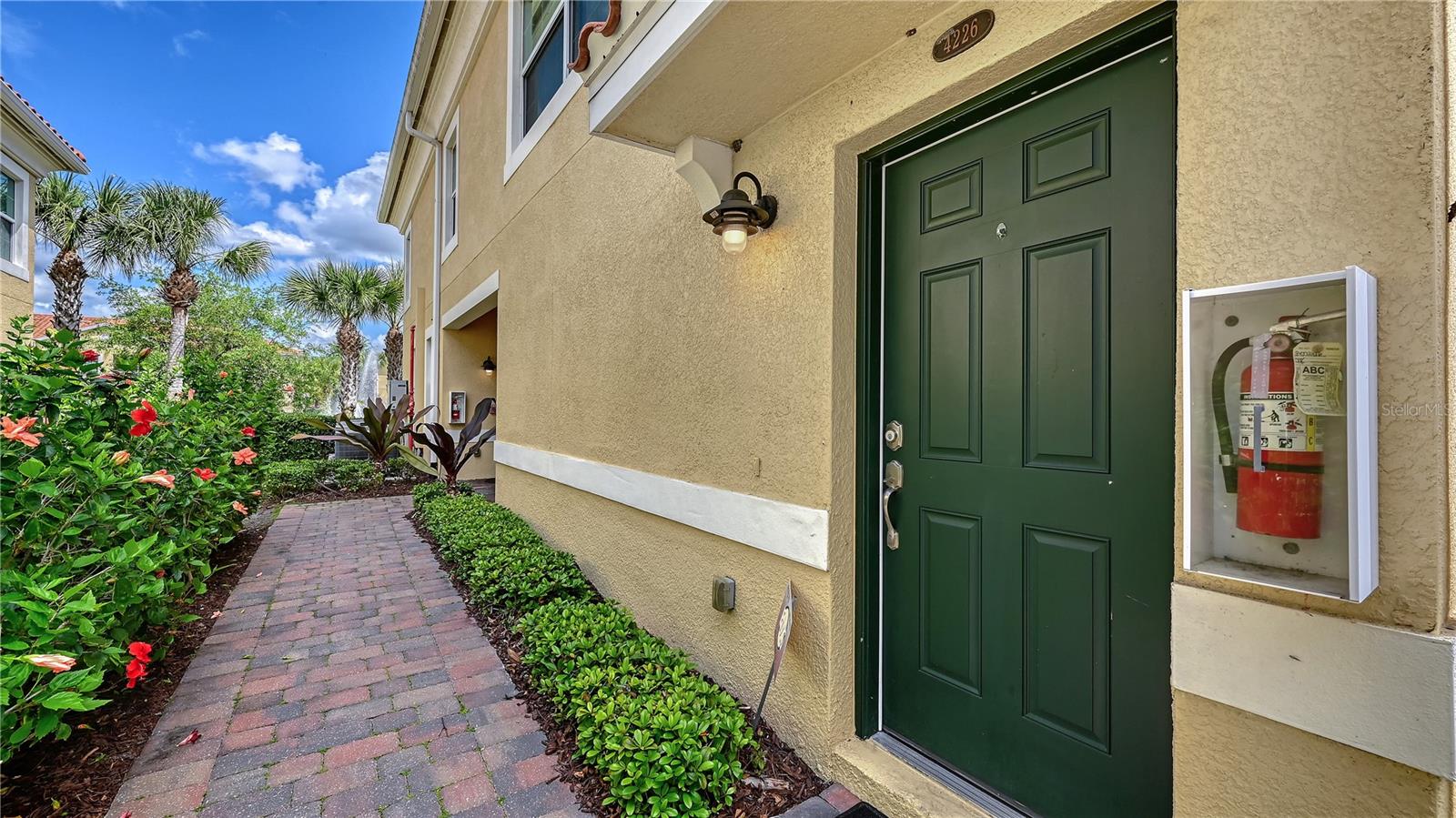 4226 Frontier Lane, FL