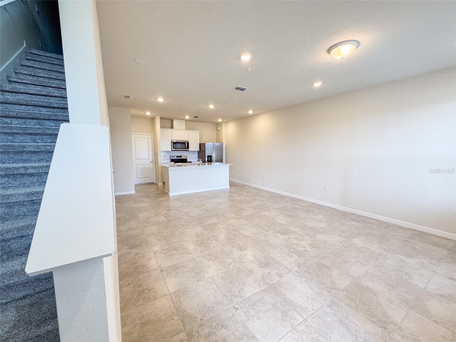 10537 Glowing Beacon Street, FL
