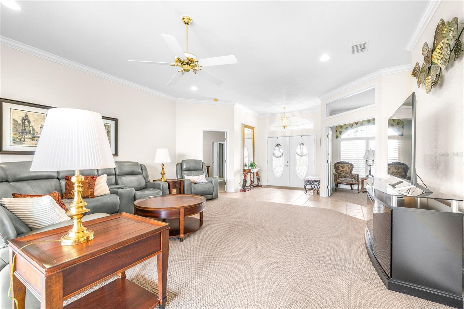 6758 Huntington Hills Boulevard, FL