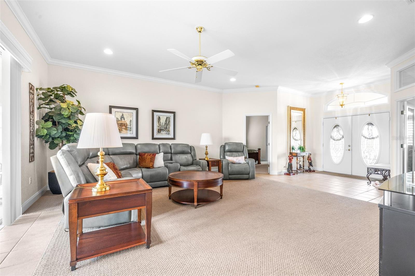 6758 Huntington Hills Boulevard, FL