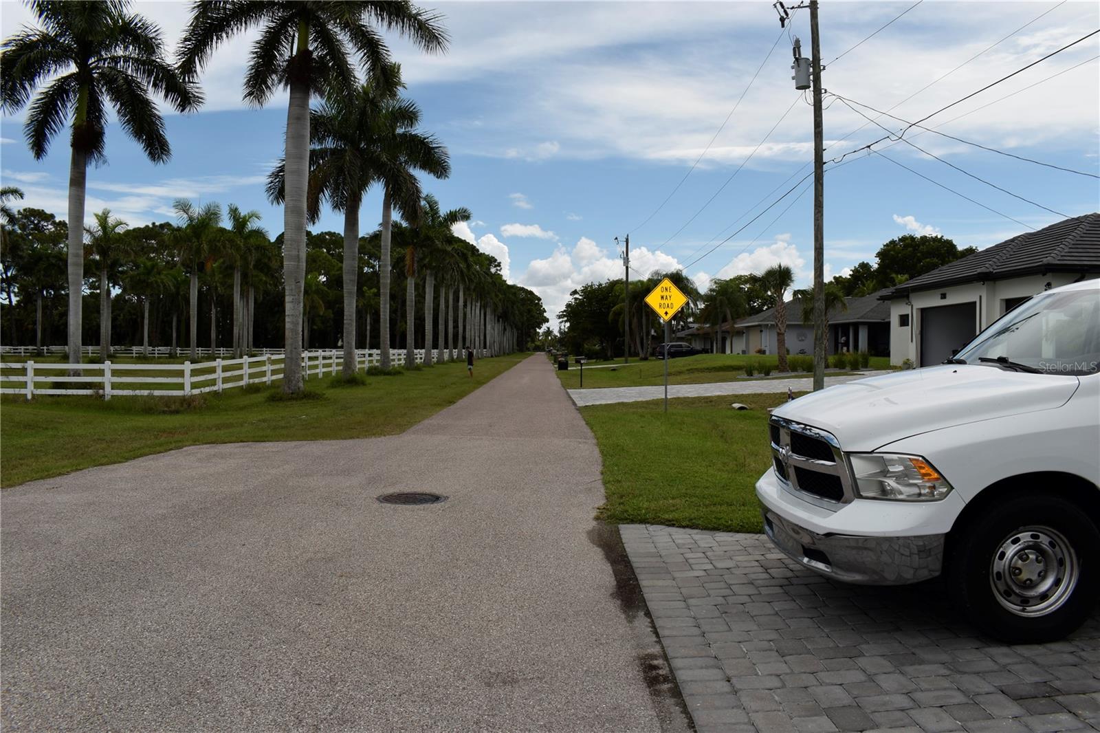 805 6th Court, FL