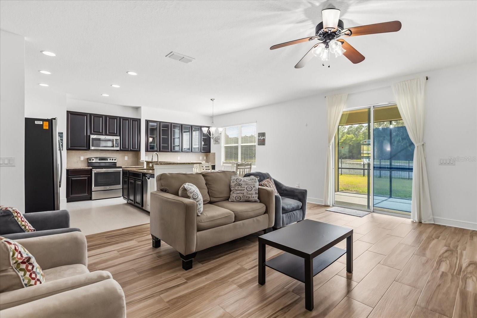 10536 Cabbage Tree Loop, FL