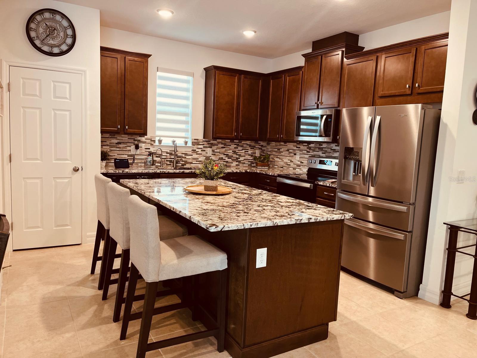 8565 Lamppost Lane, FL
