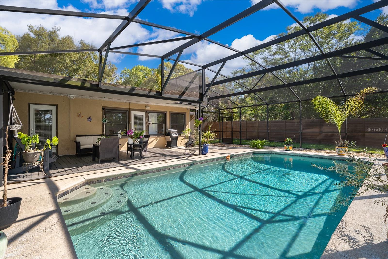 502 Oak Lane, FL