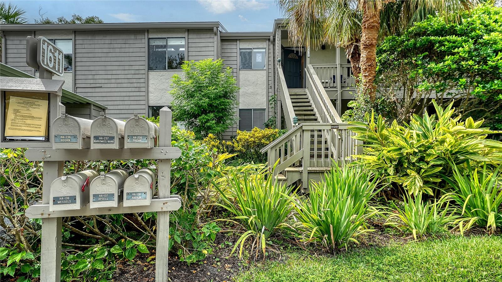 1611 Clower Creek Drive, FL