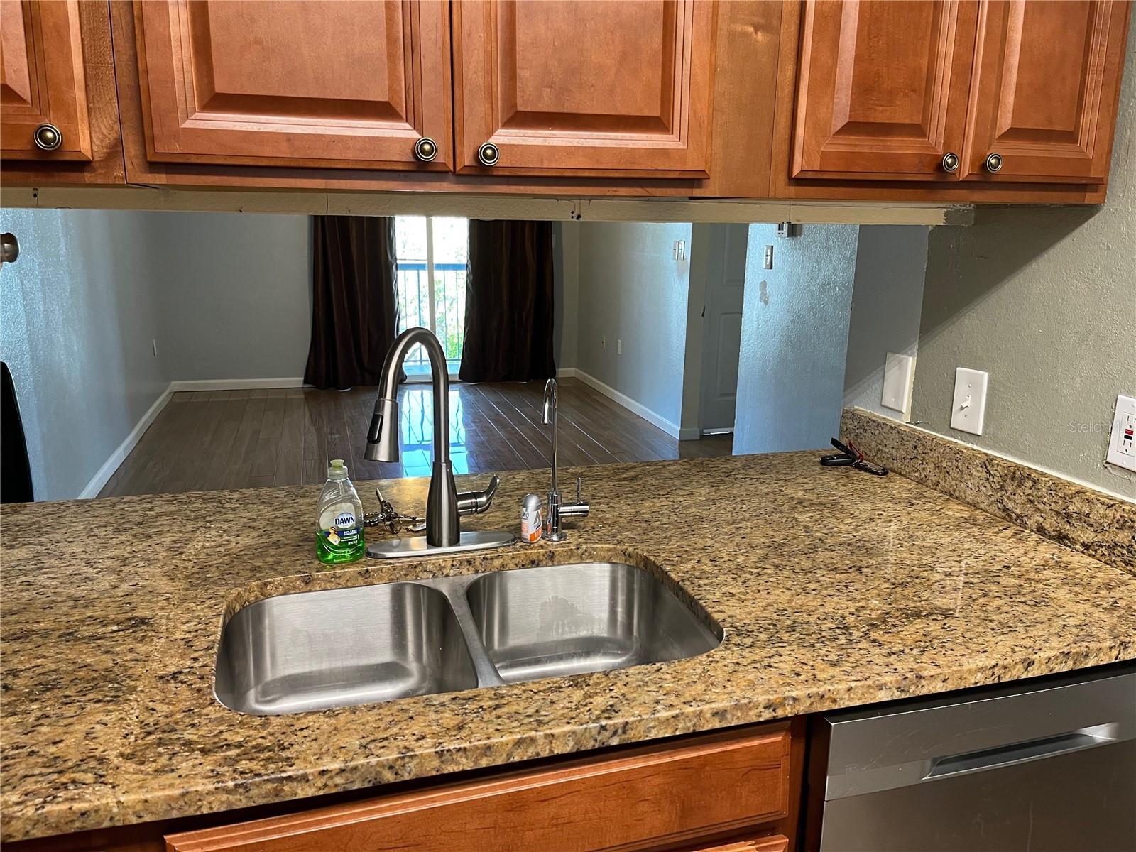5052 Terrace Club Lane, FL