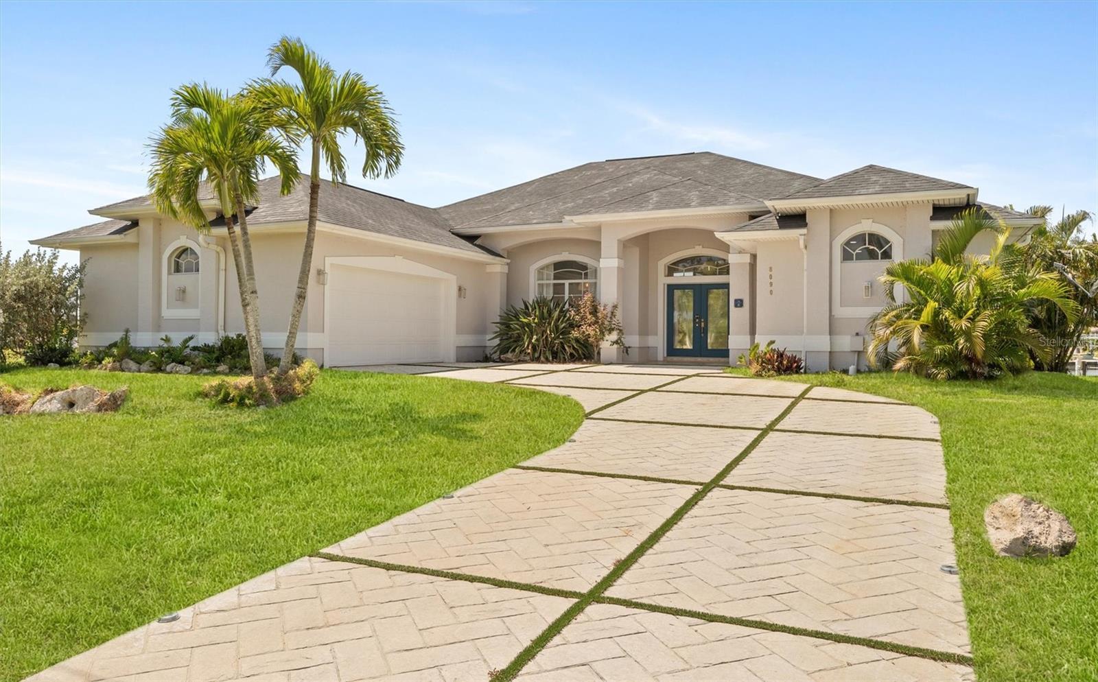 8090 Arlewood Circle, FL