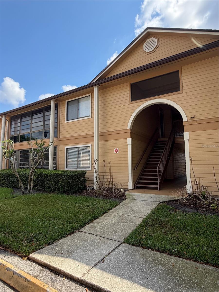 6031 Scotchwood Glen, FL