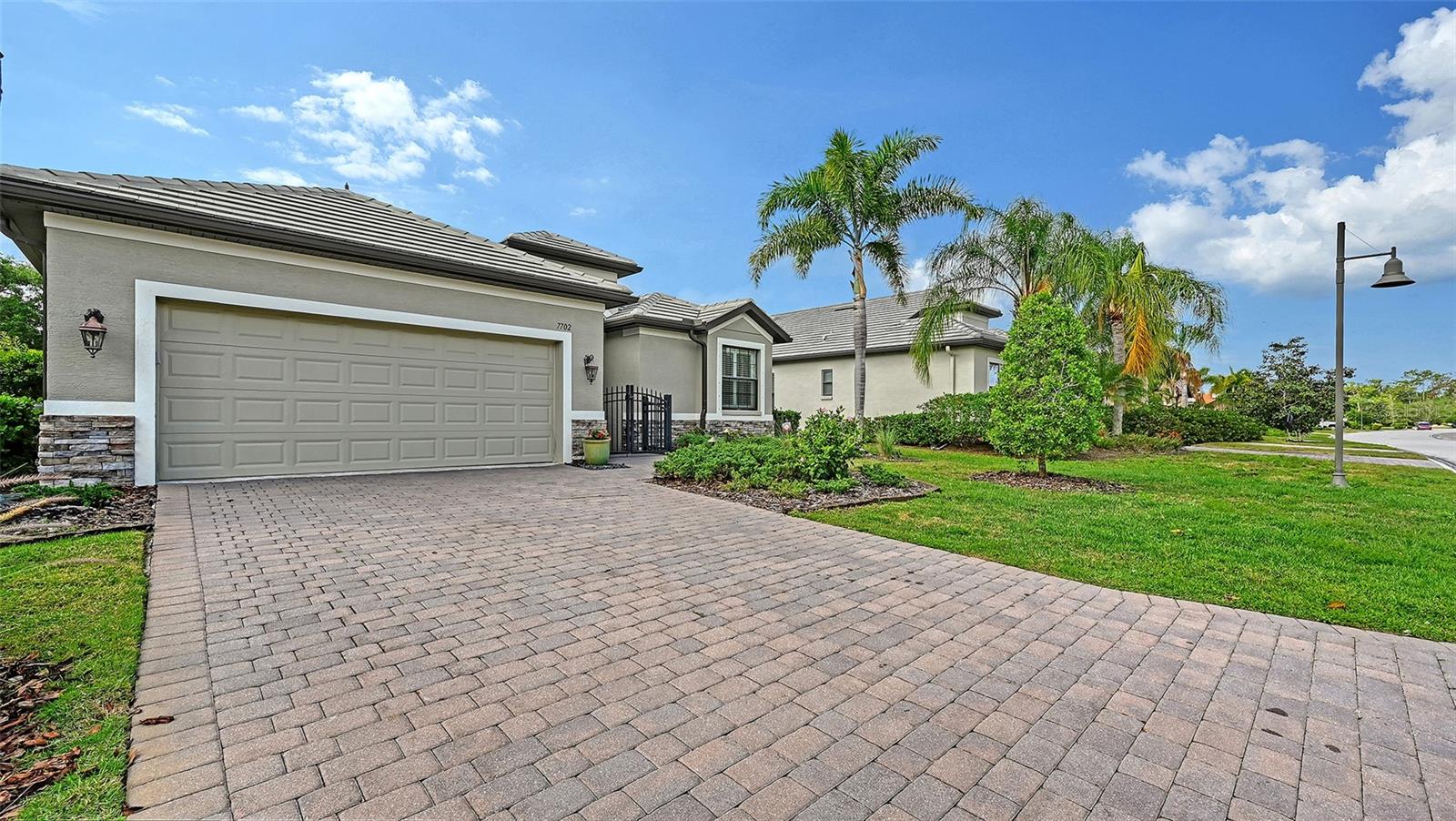 7702 Rio Bella Place, FL