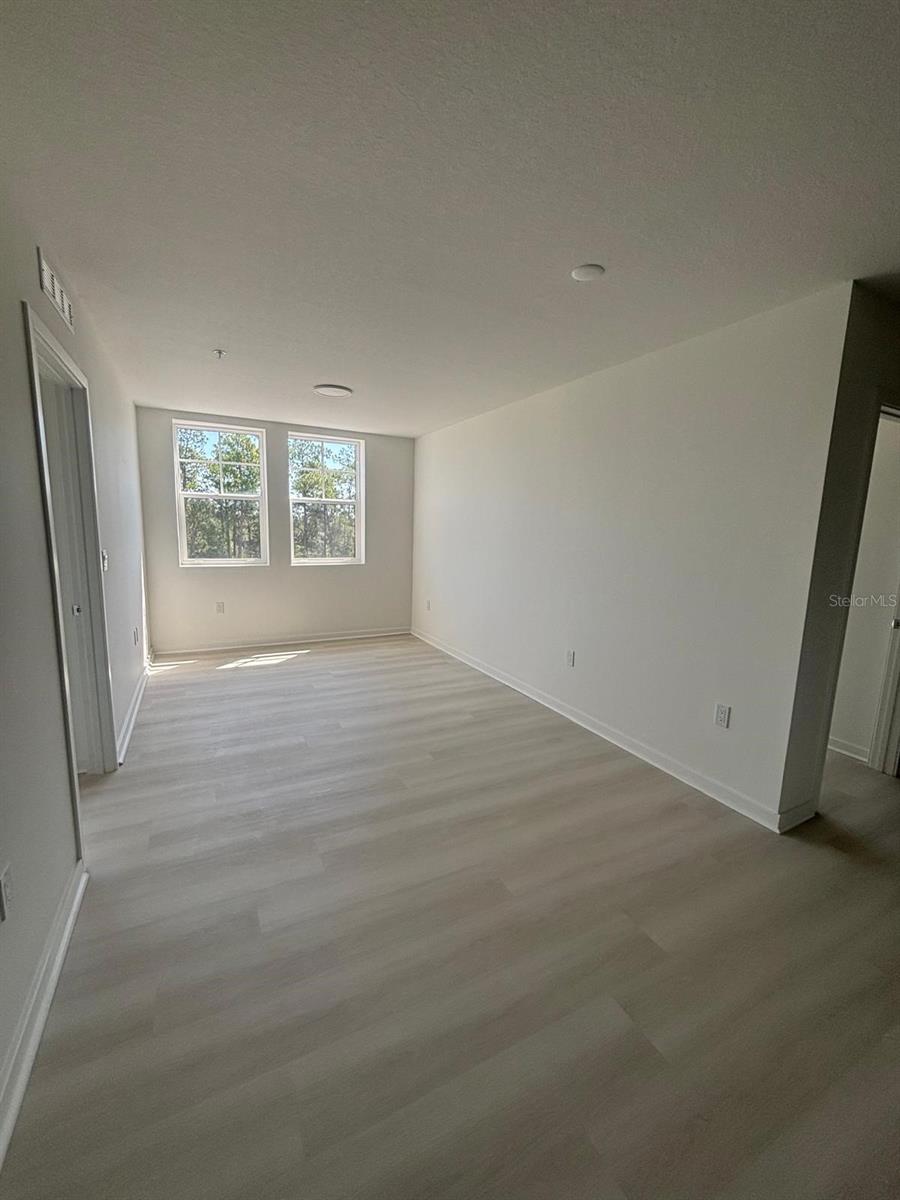 5587 Millenia Park Bulevard, FL