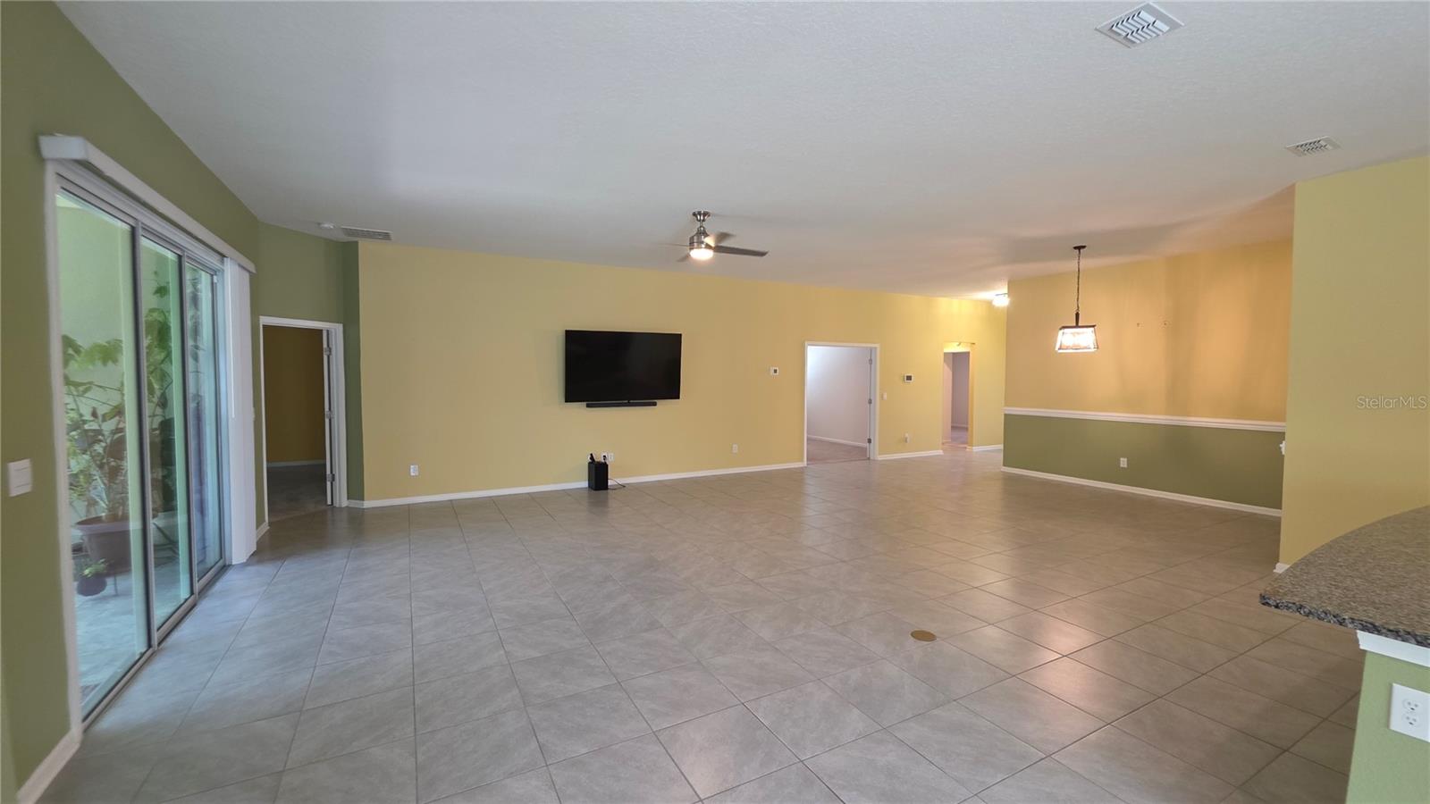 70 Oakleaf Way, FL