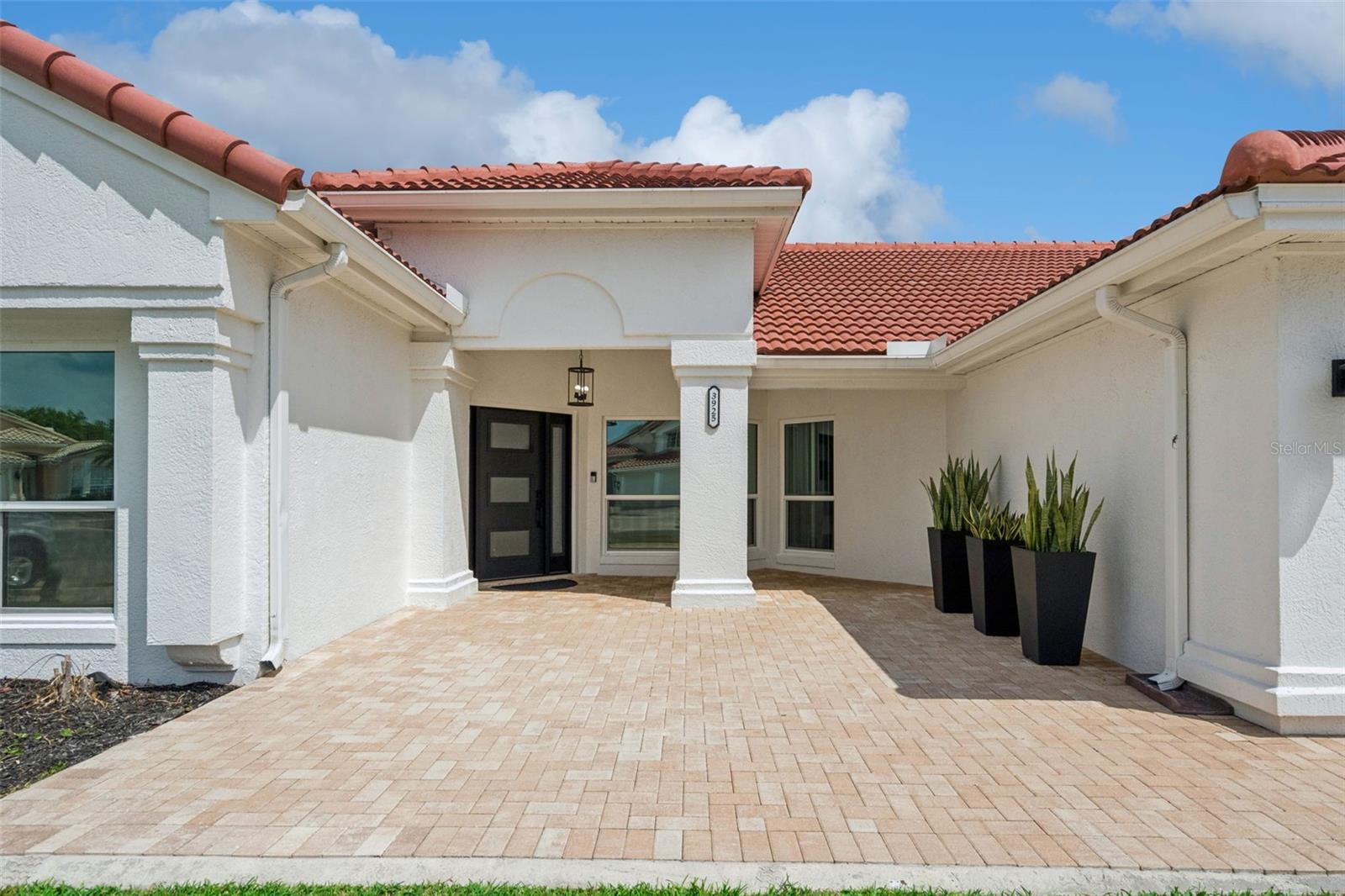 3925 Woodsfield Court, FL