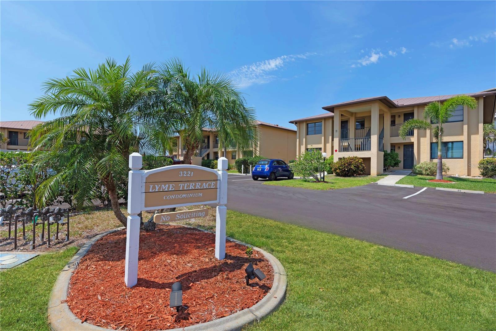 3221 White Ibis Court, FL