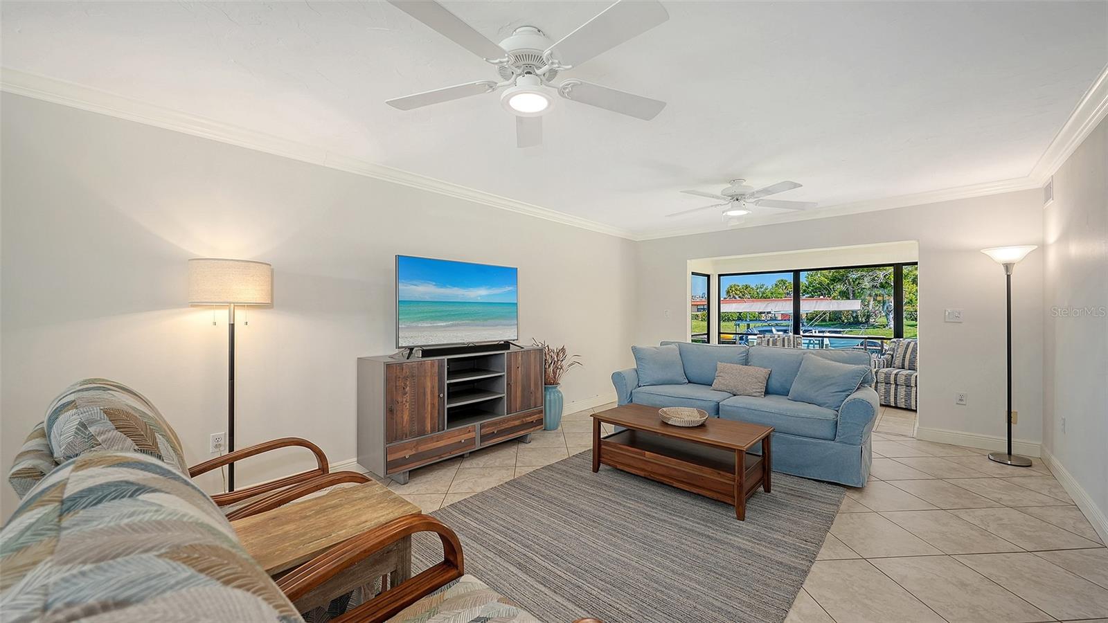 9538 Azure Cove, FL