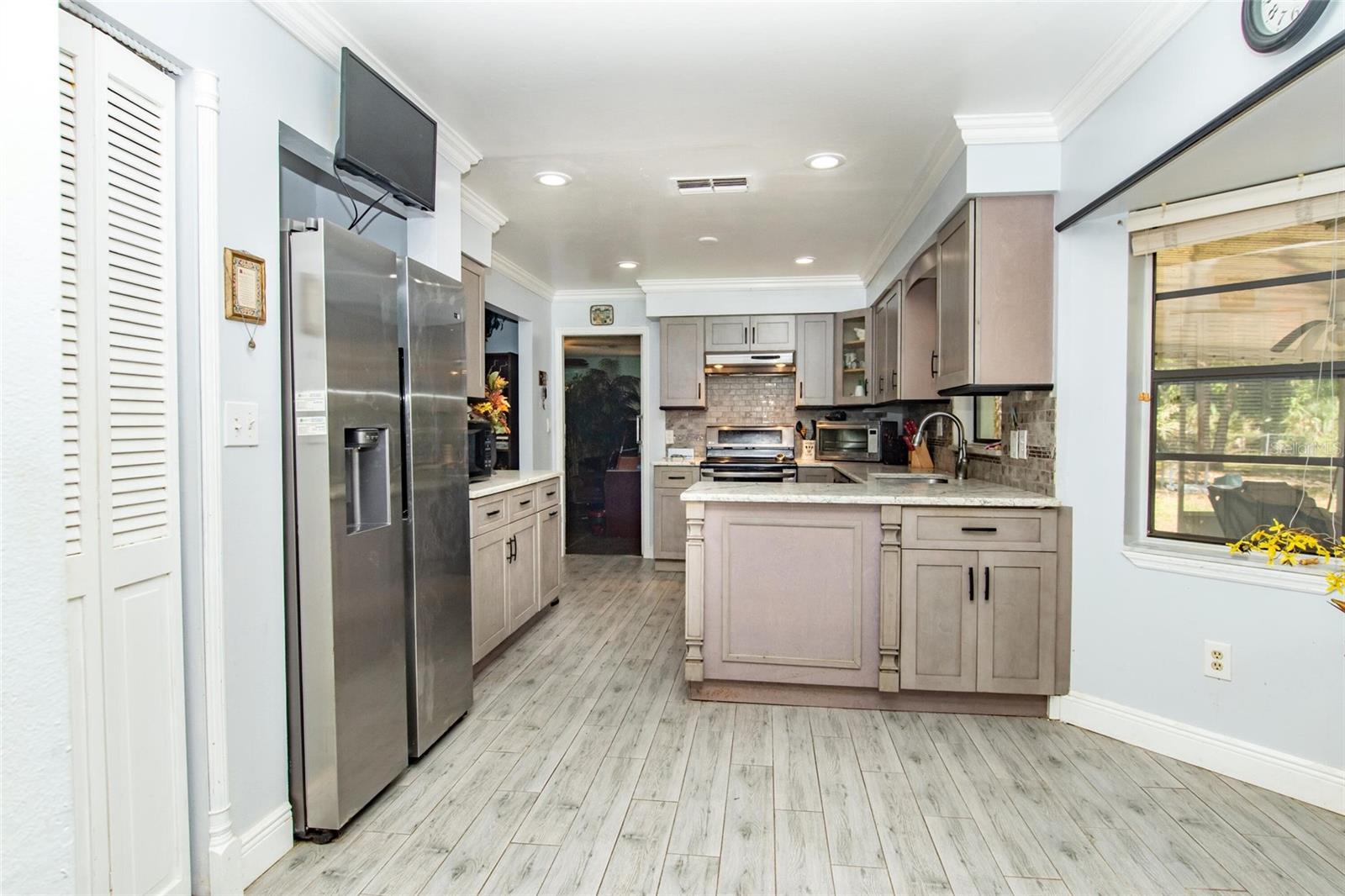 4022 Canaveral Groves Boulevard, FL