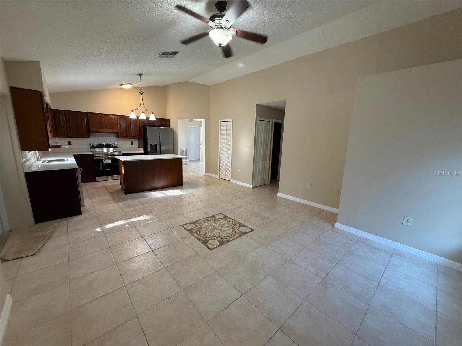 2392 Fairview Road, FL