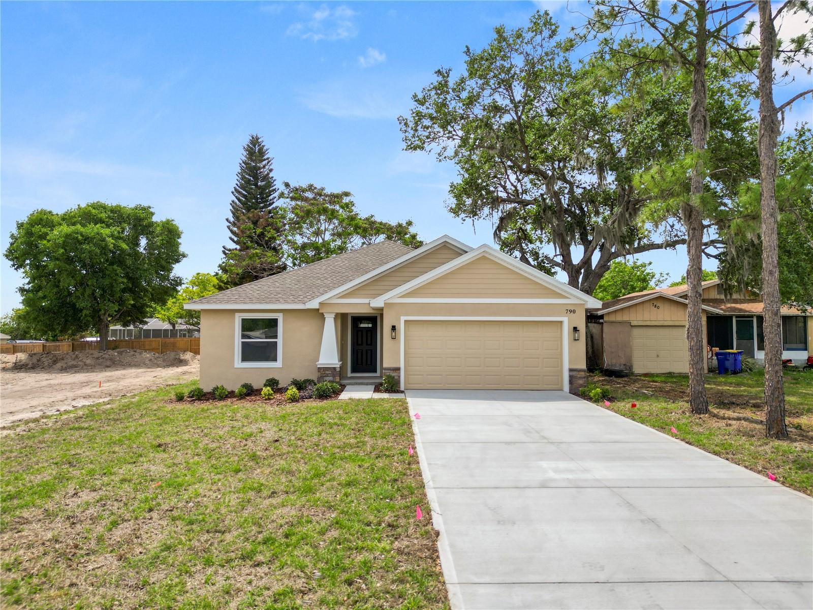 790 Eagle Avenue, FL