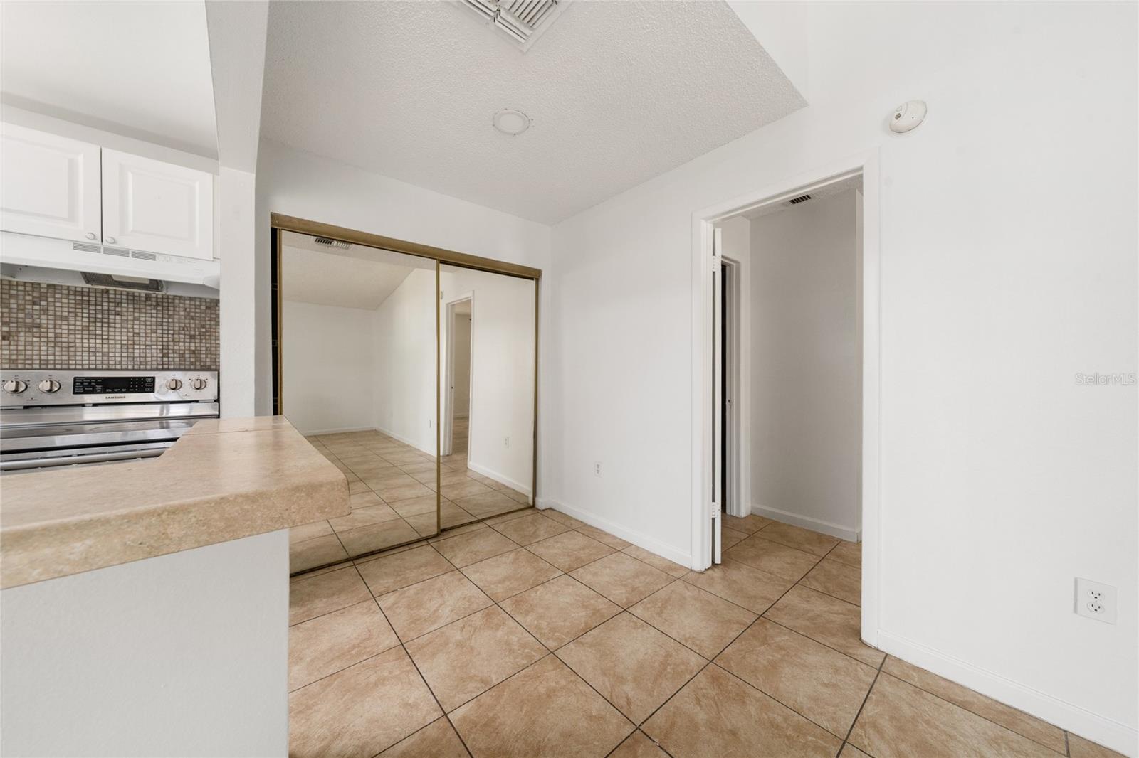 3849 Bay Club Circle, FL