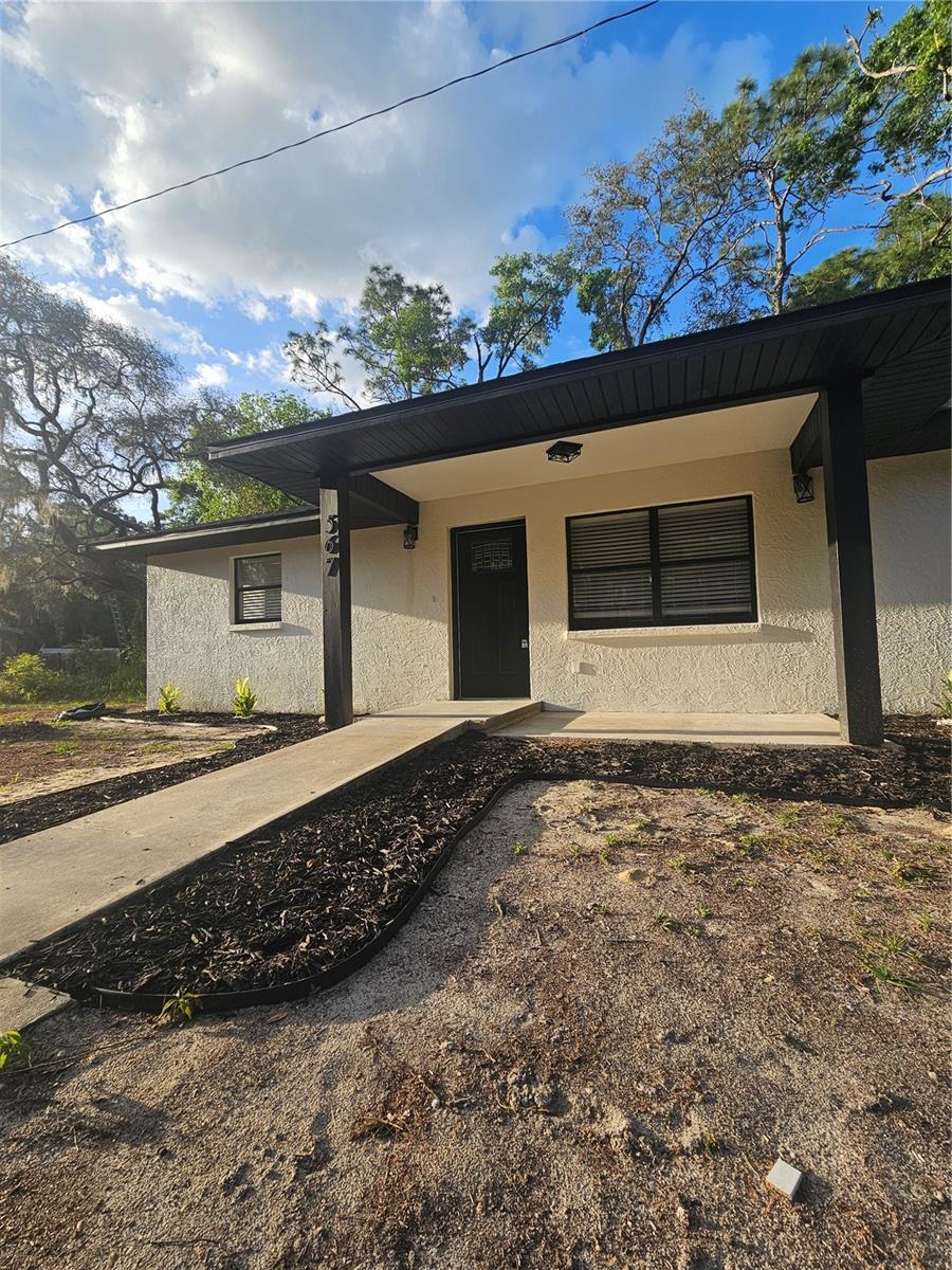 567 School Street, FL