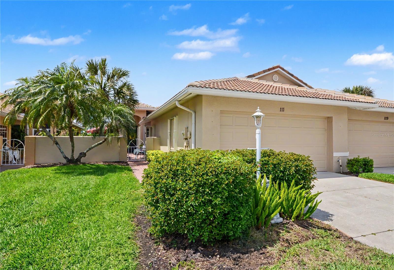 111 Auburn Woods Circle, FL