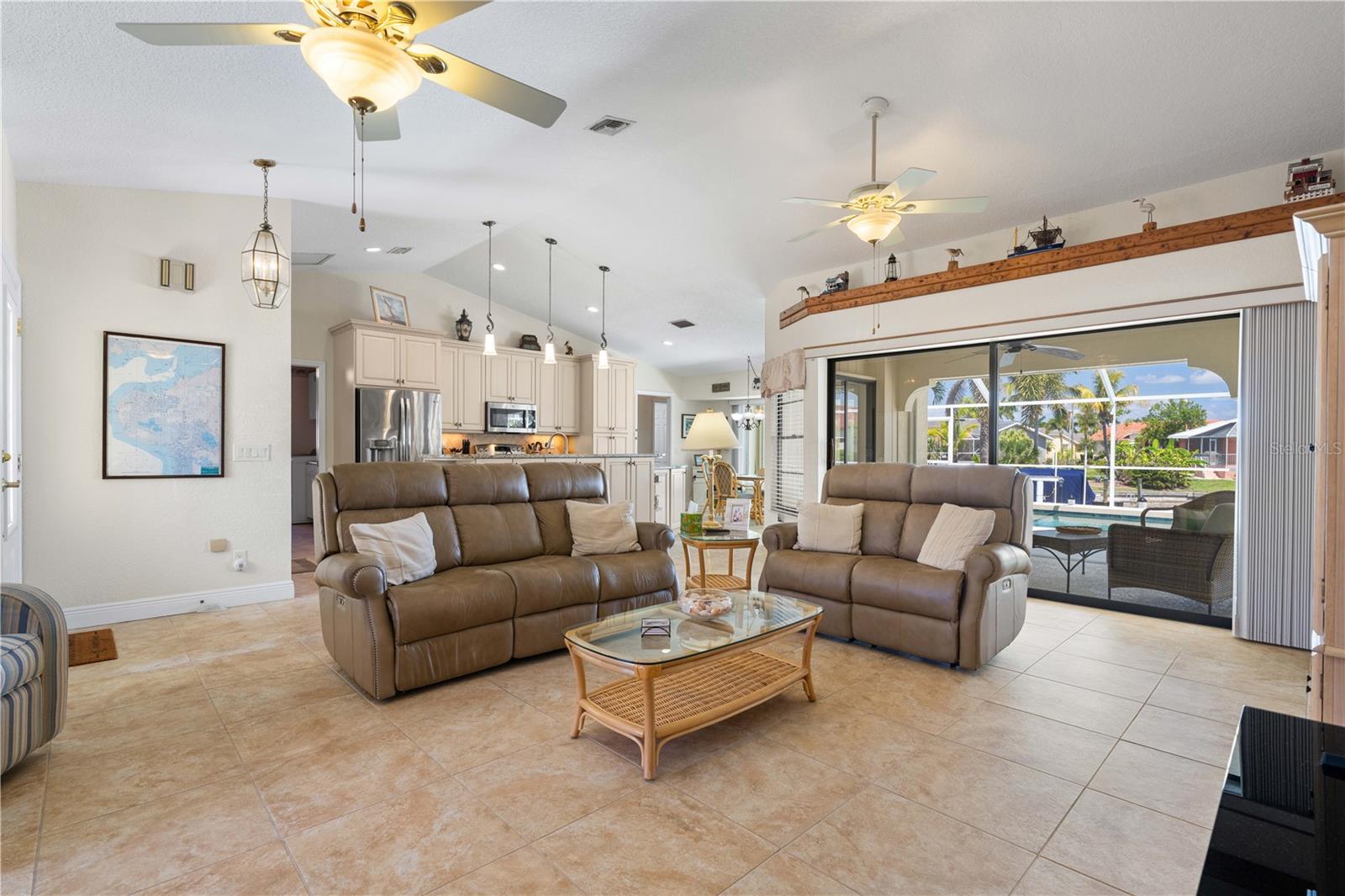 1374 Willet Court, FL