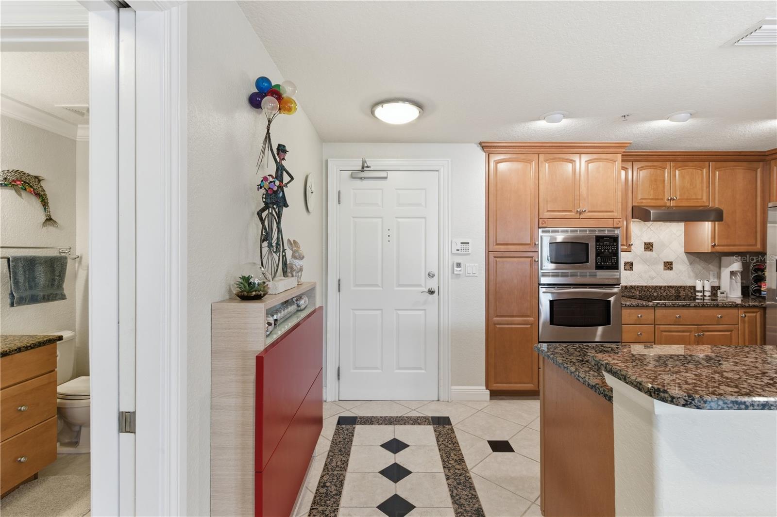 700 Osceola Avenue, FL