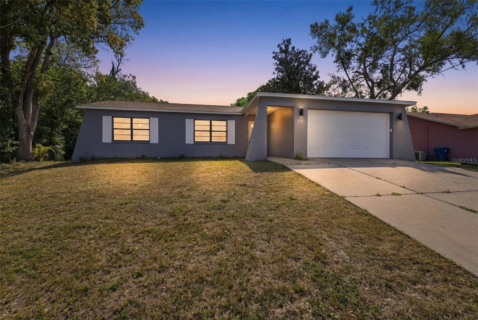 5364 Deltona Boulevard, FL