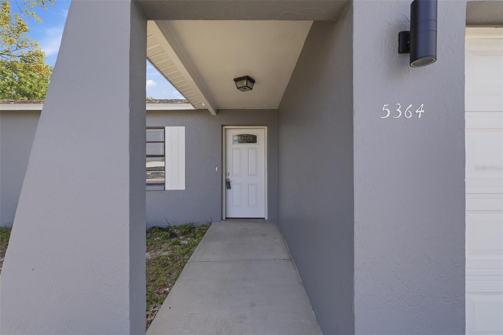 5364 Deltona Boulevard, FL