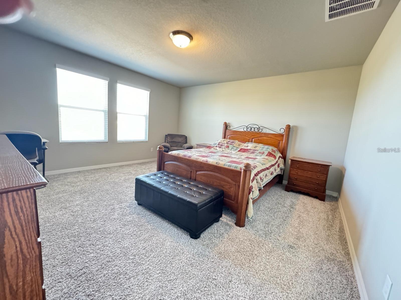 520 Whistling Duck Trail, FL