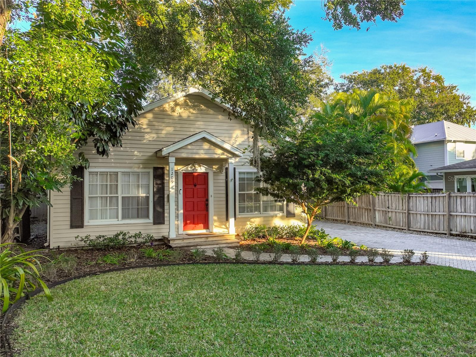 1209 Clouser Avenue, FL