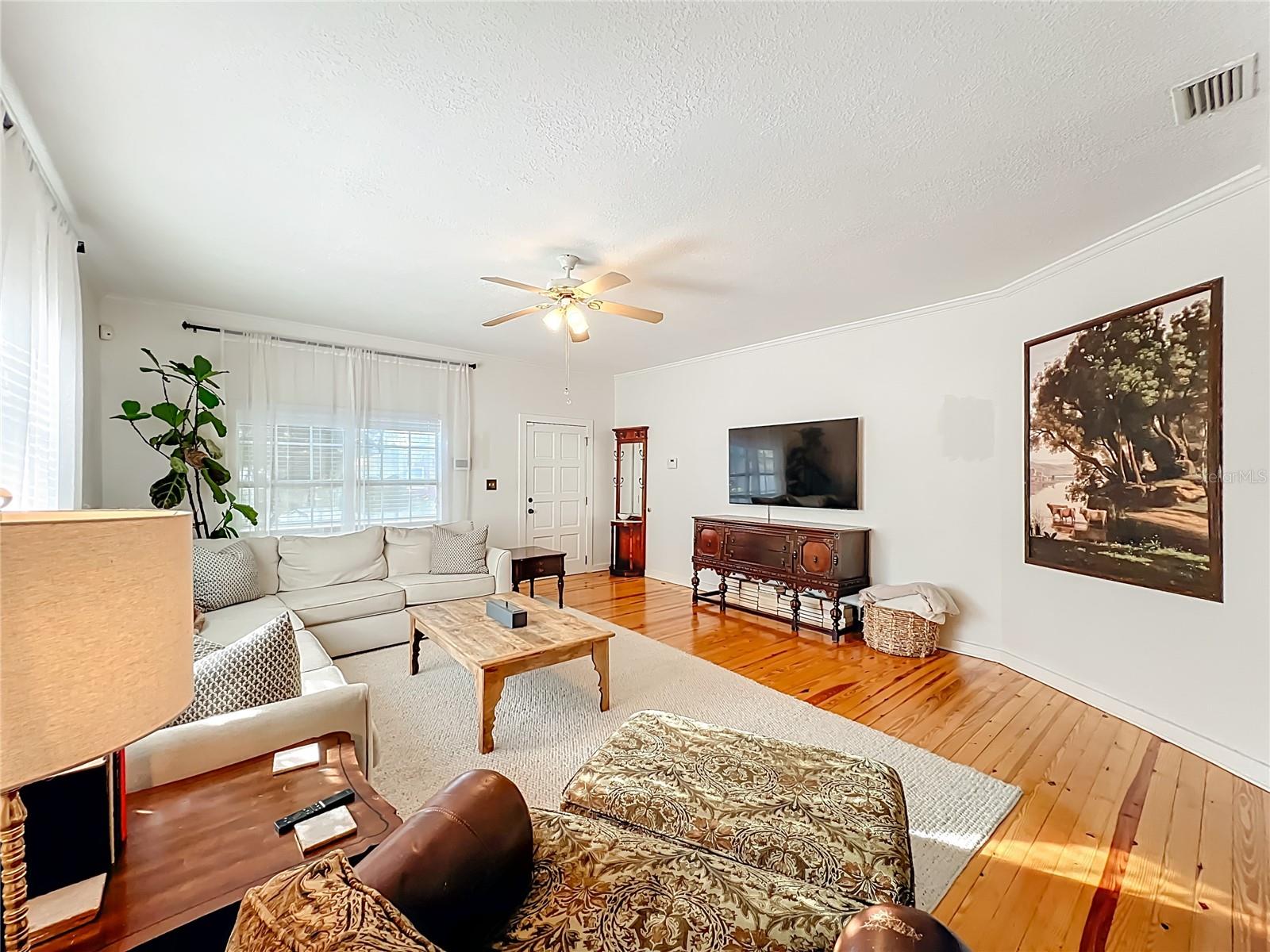 1209 Clouser Avenue, FL