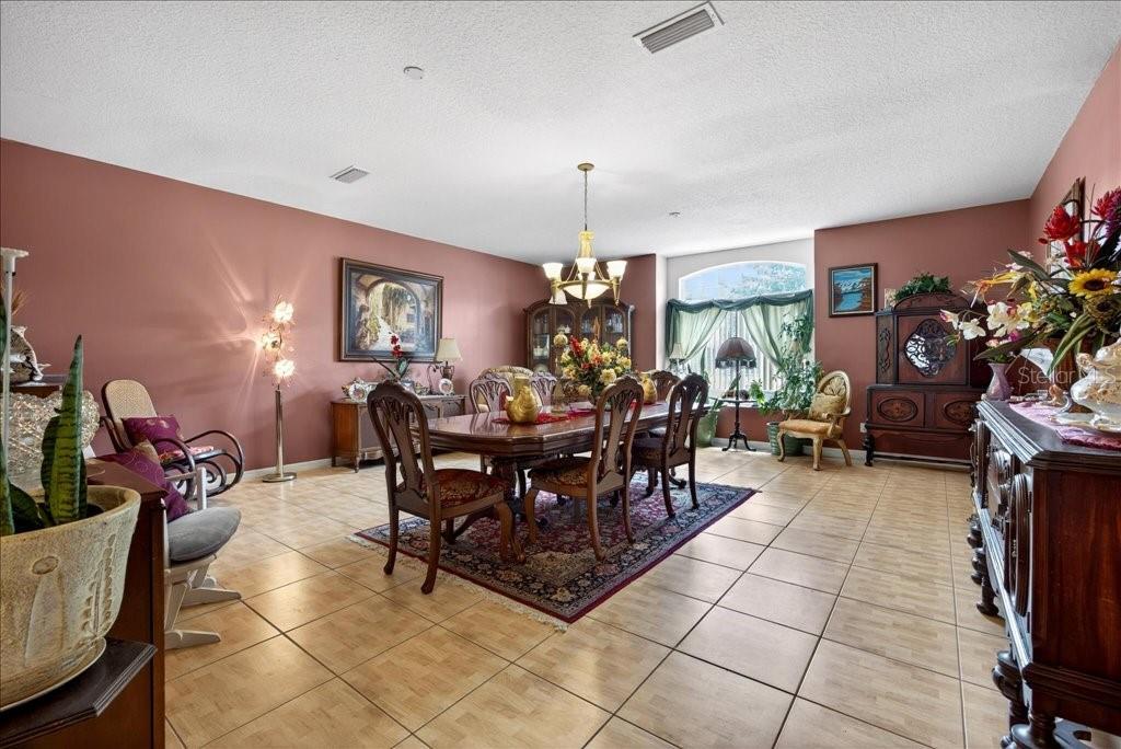 52 Upshire Path, FL