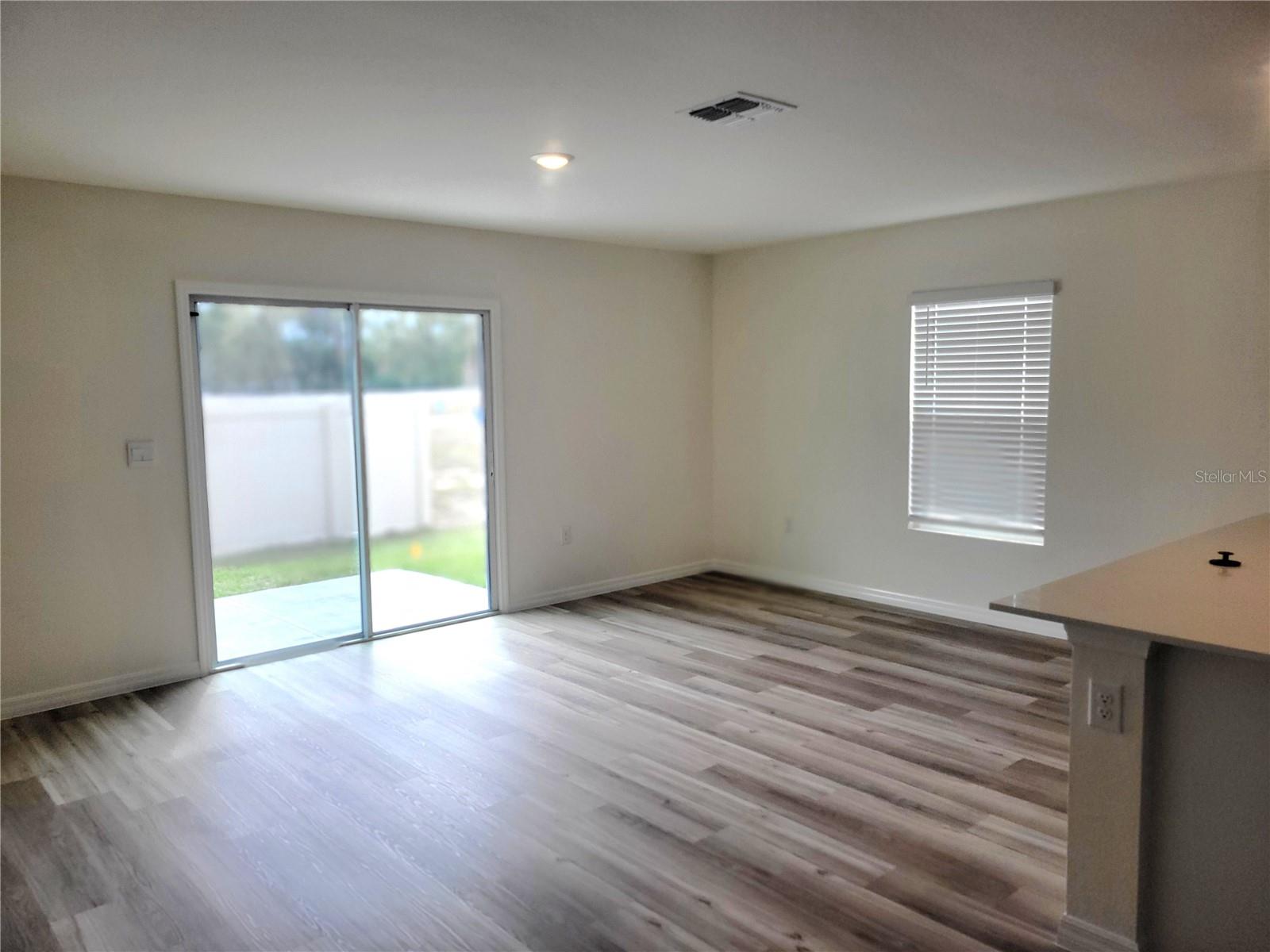 6534 82nd Loop, FL