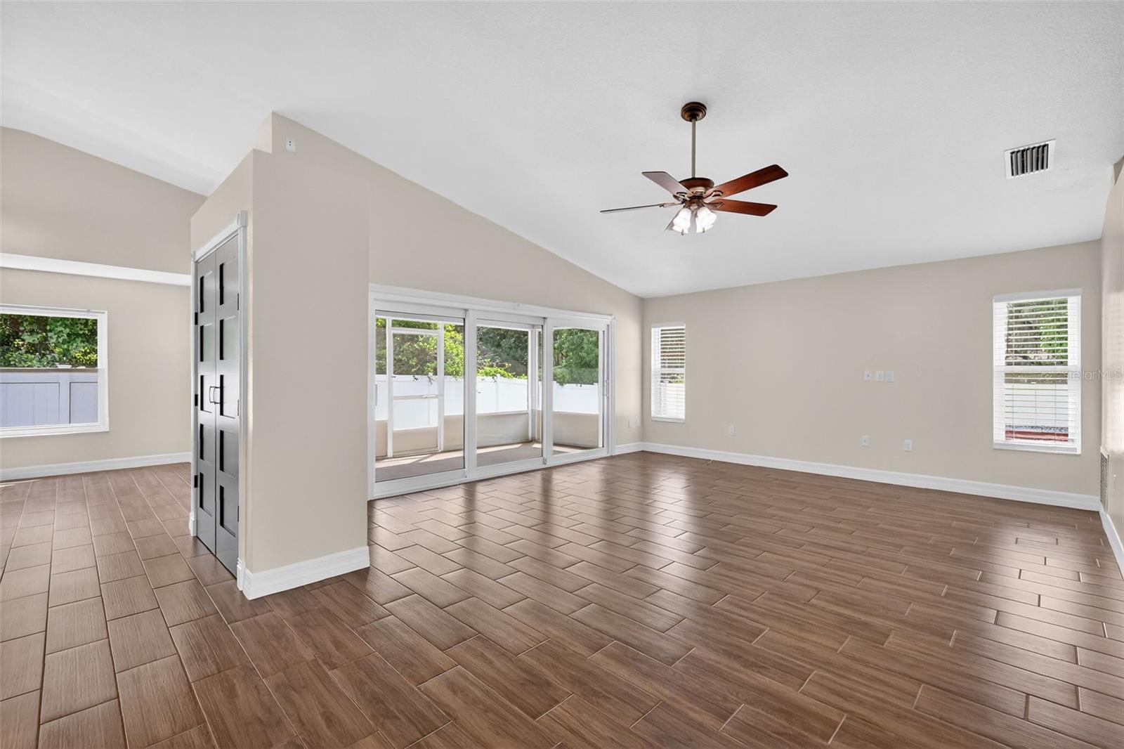 11637 Lake Drive, FL
