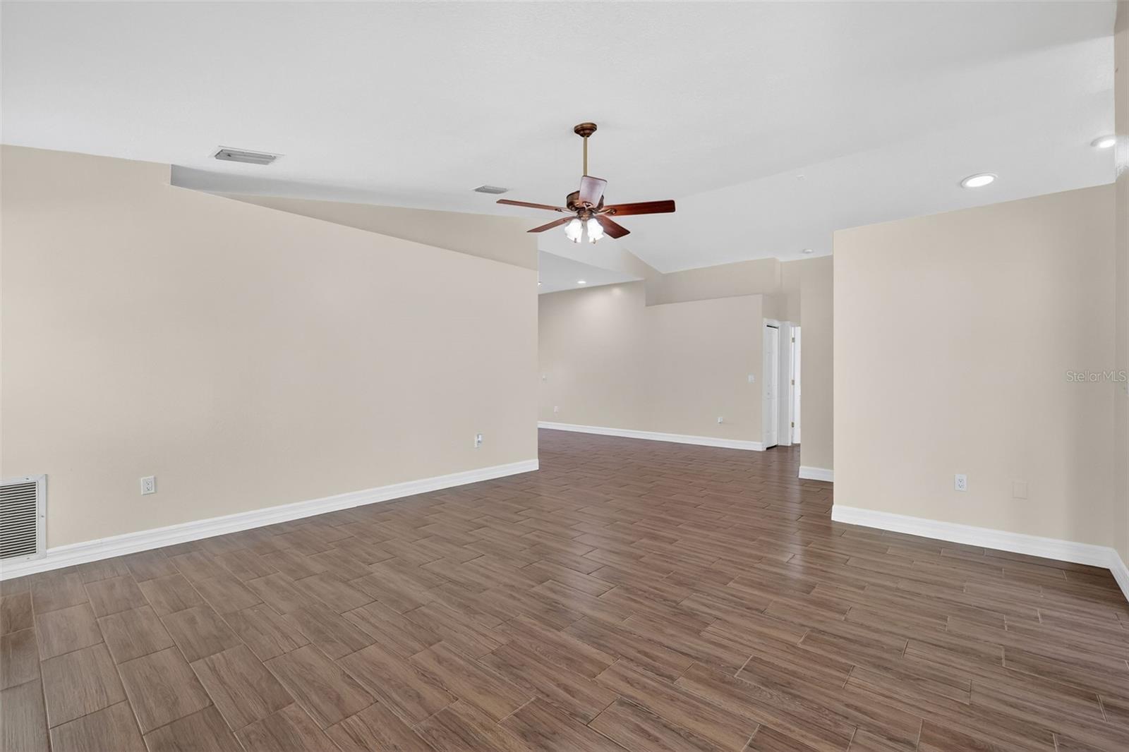 11637 Lake Drive, FL
