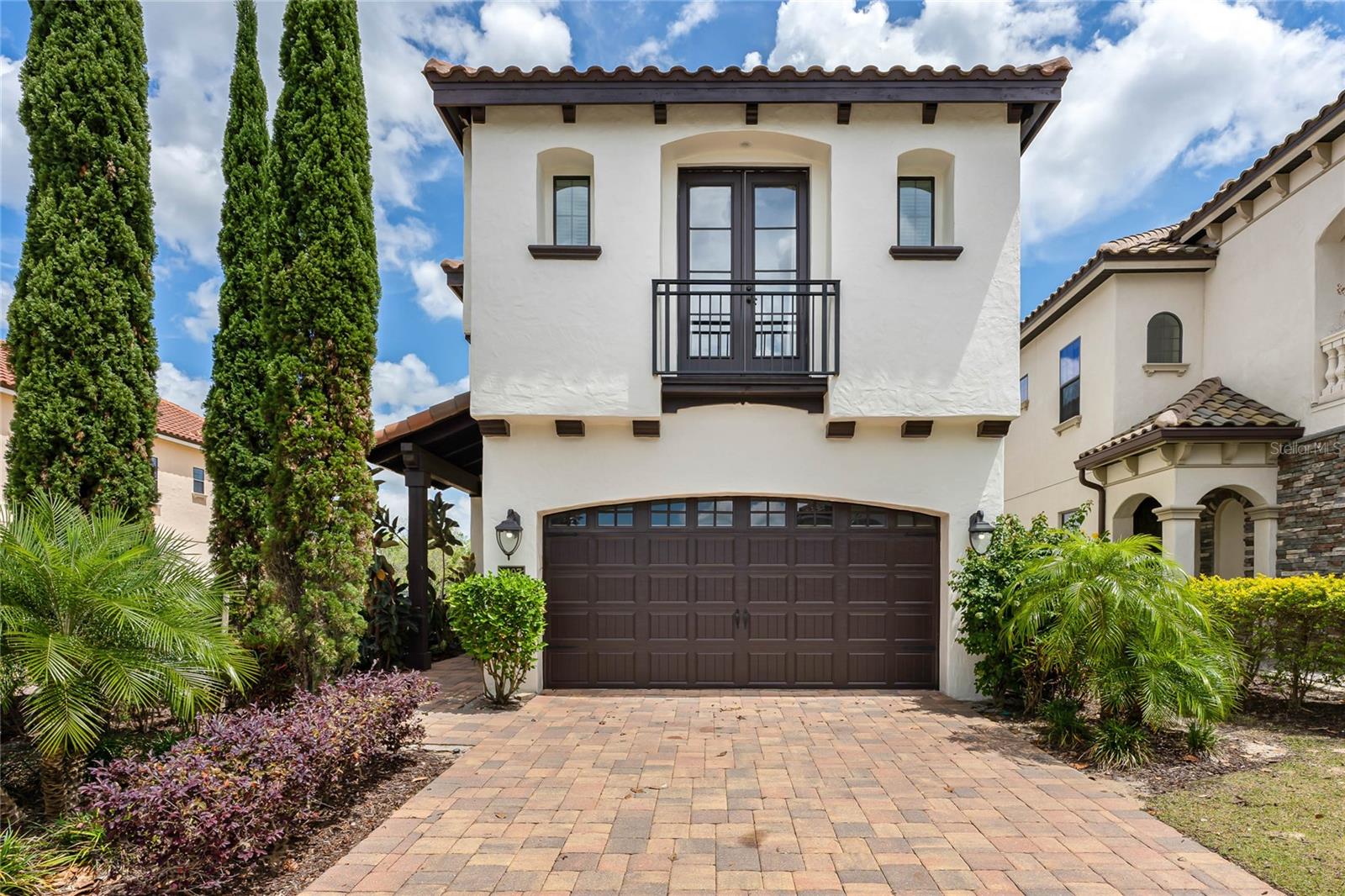 1097 Castle Pines Court, FL