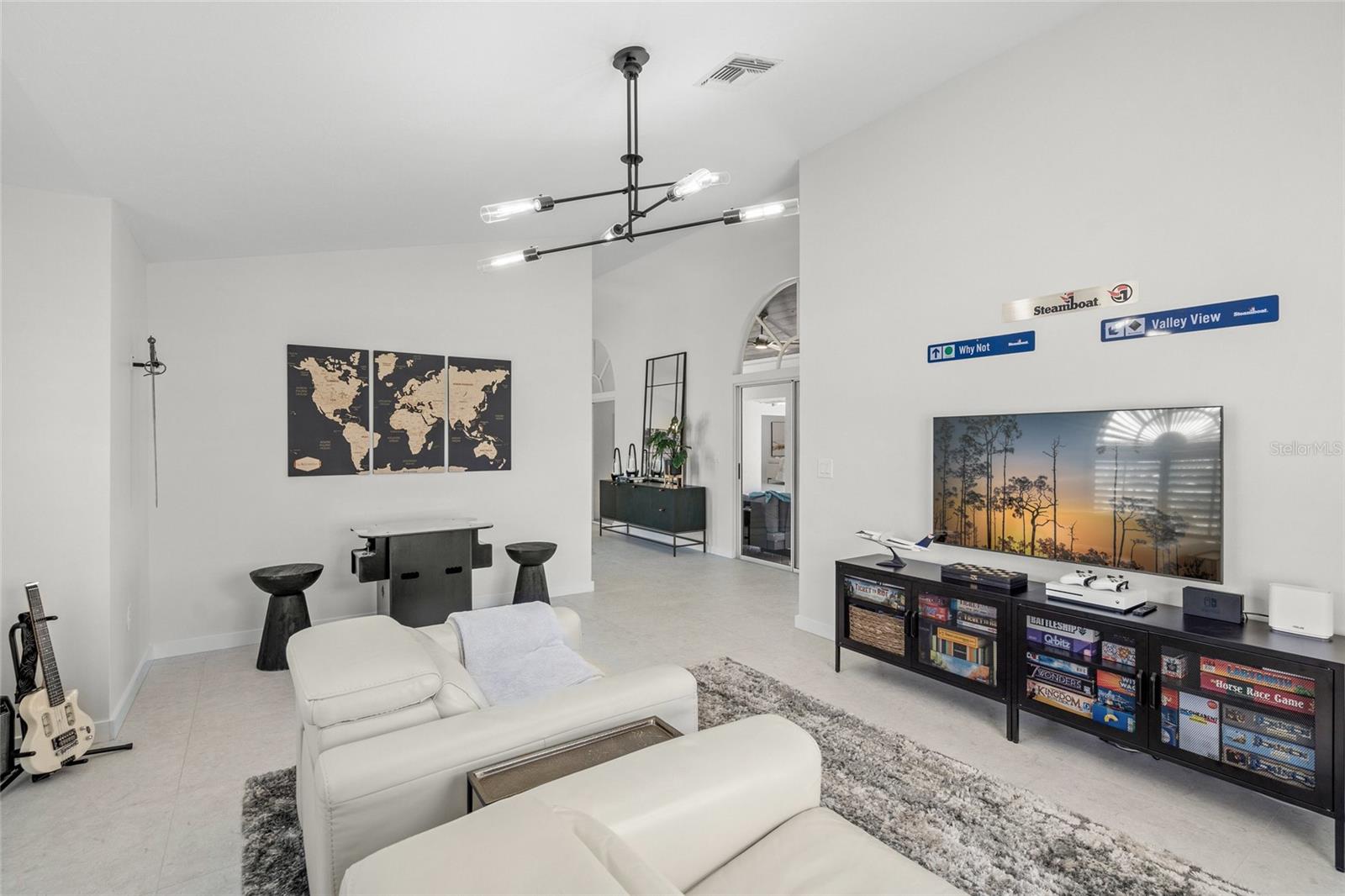 1527 Buoy Lane, FL