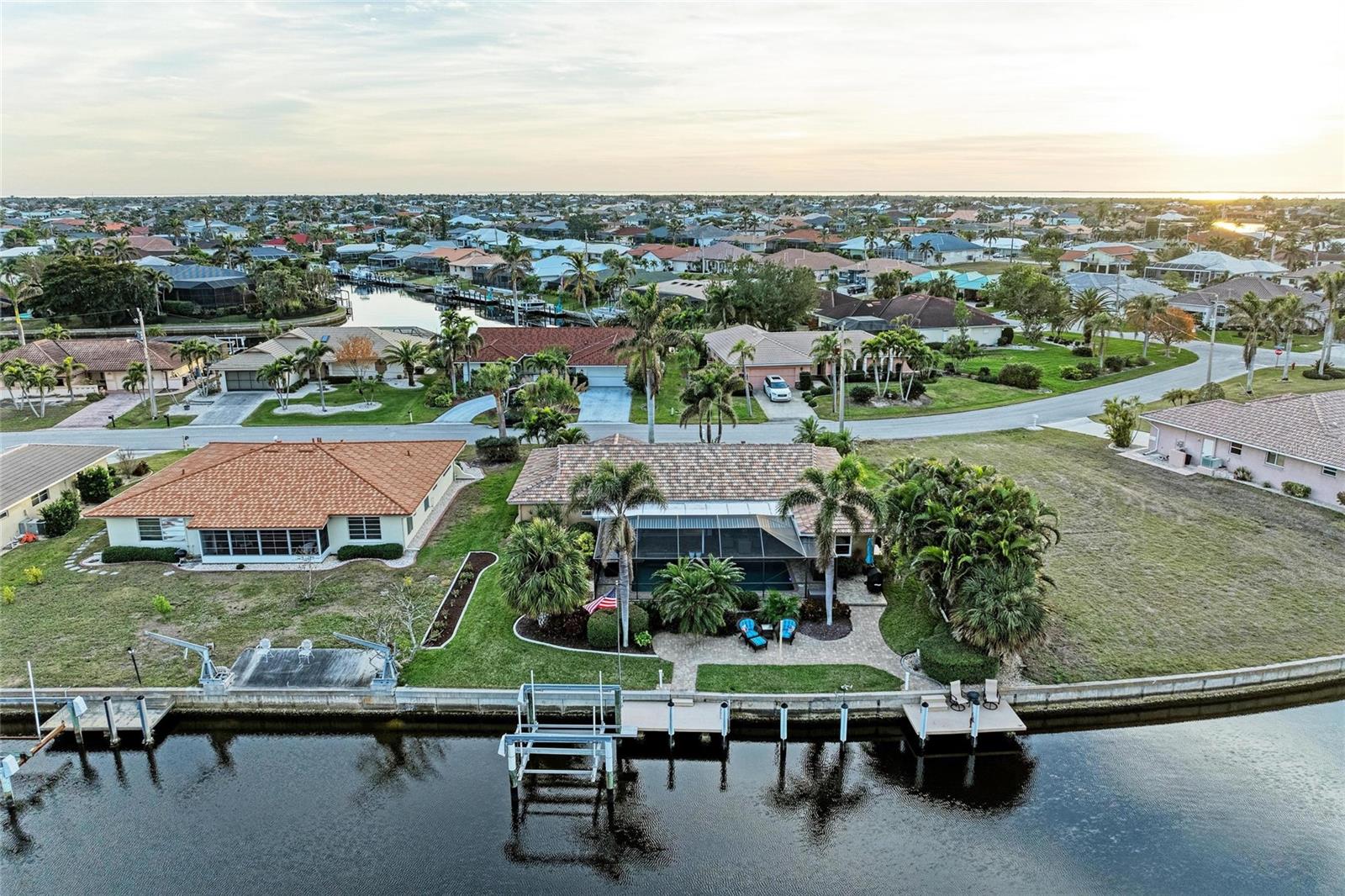 2358 El Cerito Court, FL