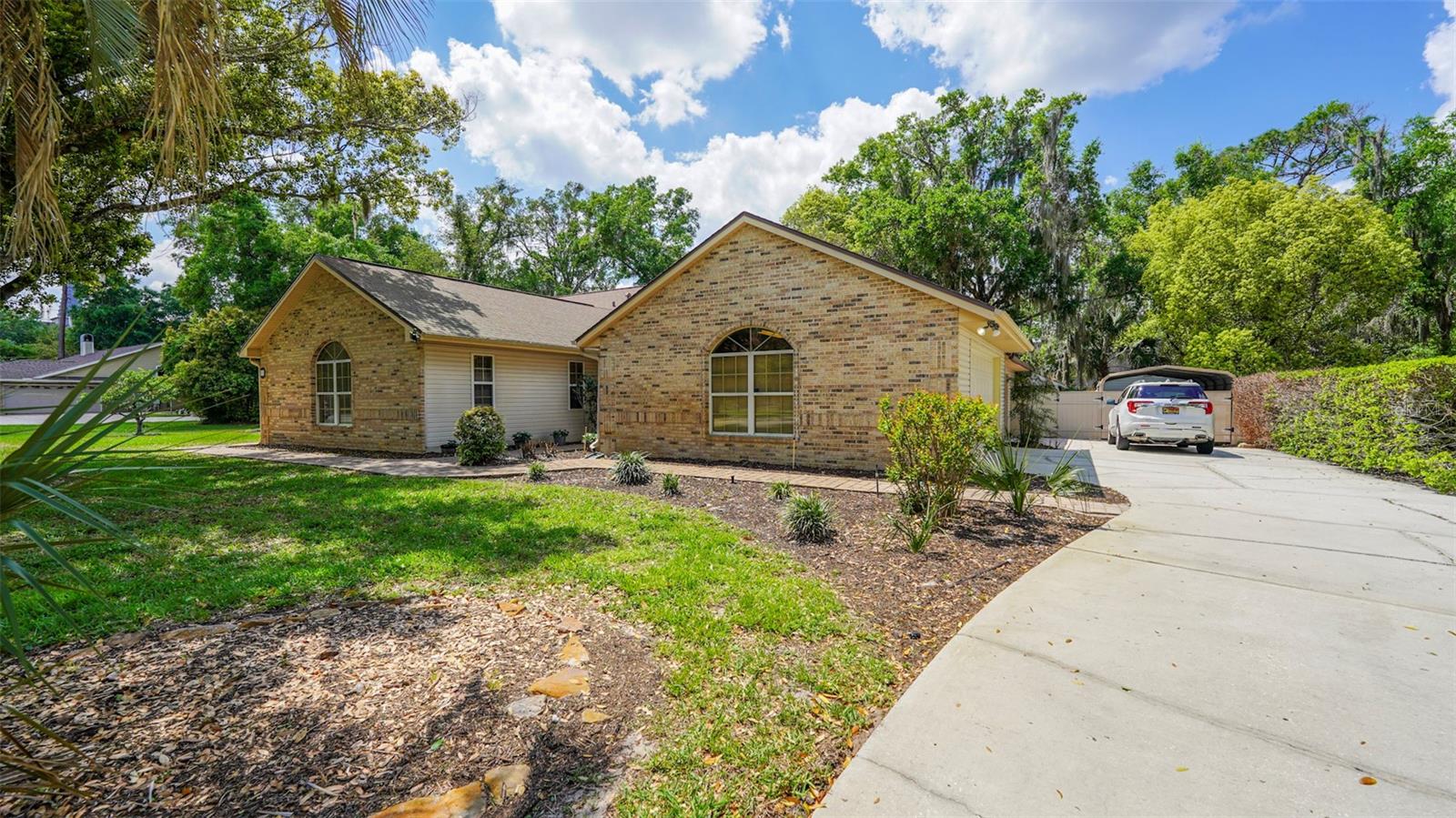 204 Brynwood Lane, FL