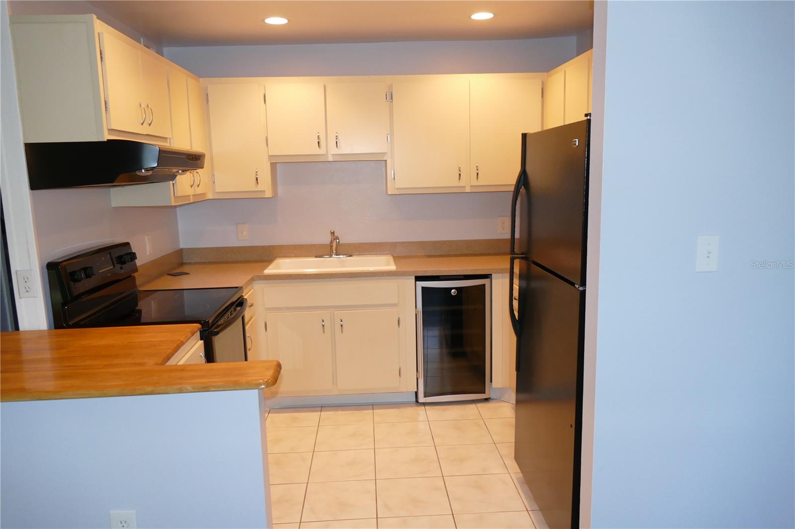 205 Mcmullen Booth Road, FL